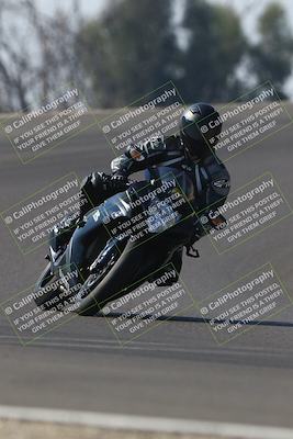 media/Nov-01-2025-TrackDaz (Sat) [[2b4d5192bc]]/C Group/1240pm (Turn 2 Outside)/